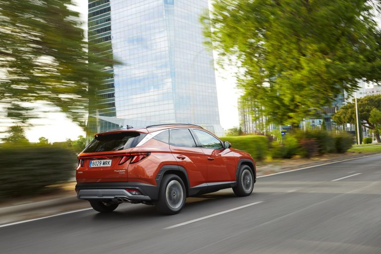 ¿SUV compacto o SUV familiar de 7 plazas? Criterios objetivos para decidir según tu familia ¿SUV compacto o SUV familiar de 7 plazas? Criterios objetivos para decidir según tu familia