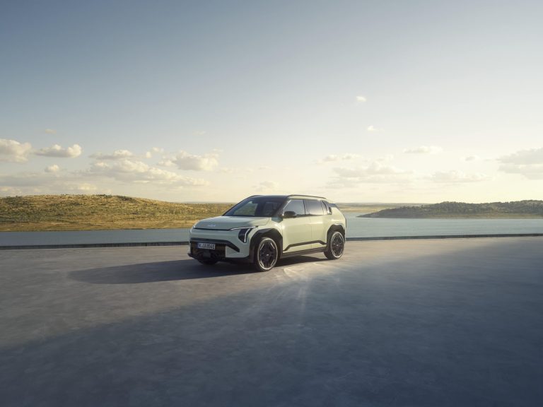 Kia EV3 vs Volvo EX30: dos SUV eléctricos compactos con enfoque tecnológico opuesto Kia EV3 vs Volvo EX30: dos SUV eléctricos compactos con enfoque tecnológico opuesto