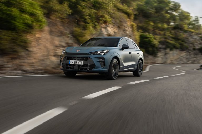 ¿Cómo elegir SUV PHEV en 2026 si haces menos de 15.000 km/año? Criterios por uso y punto de carga ¿Cómo elegir SUV PHEV en 2026 si haces menos de 15.000 km/año? Criterios por uso y punto de carga
