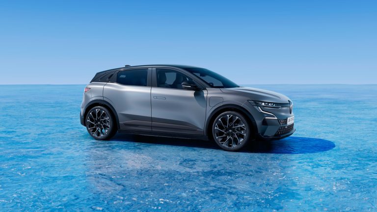 ¿Compacto eléctrico con motor de 170 CV o de 220 CV? Cómo decidir entre eficiencia y prestaciones según tu uso ¿Compacto eléctrico con motor de 170 CV o de 220 CV? Cómo decidir entre eficiencia y prestaciones según tu uso
