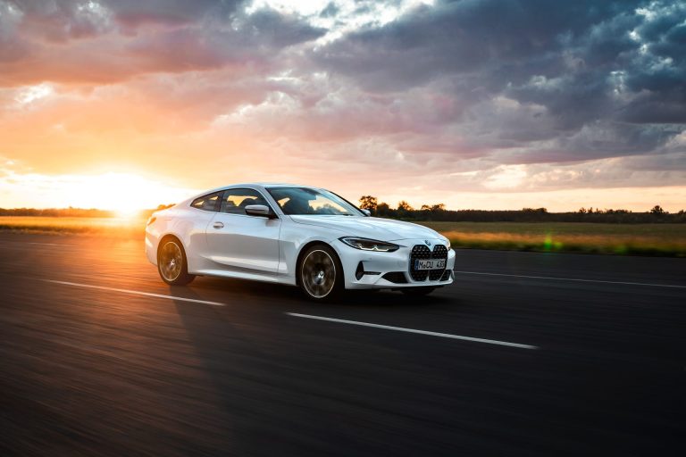 Review BMW i4: ¿la berlina premium eléctrica con mejor equilibrio entre autonomía y dinámica por debajo de 65.000 €? Review BMW i4: ¿la berlina premium eléctrica con mejor equilibrio entre autonomía y dinámica por debajo de 65.