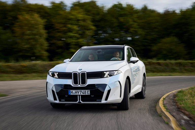 Cómo elegir un SUV familiar PHEV en 2026 si cargas solo 2-3 veces por semana: criterios de autonomía, batería