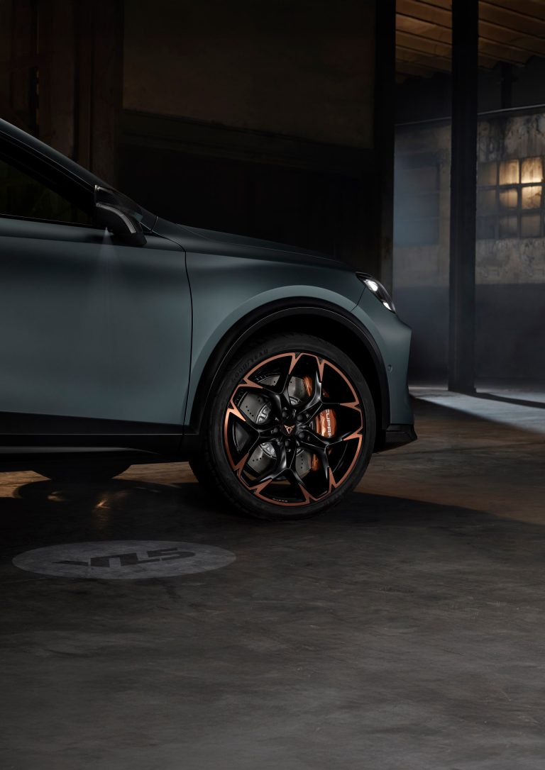 Cómo elegir un SUV-C PHEV familiar en 2026: criterios de autonomía eléctrica, maletero útil y coste a 5 años Cómo elegir un SUV-C PHEV familiar en 2026: criterios de autonomía eléctrica, maletero útil y coste a 5 años