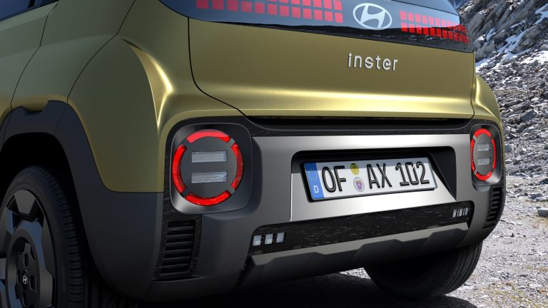 Ranking de utilitarios eléctricos urbanos con mejor autonomía real en ciudad en 2026 por debajo de 30.000 €