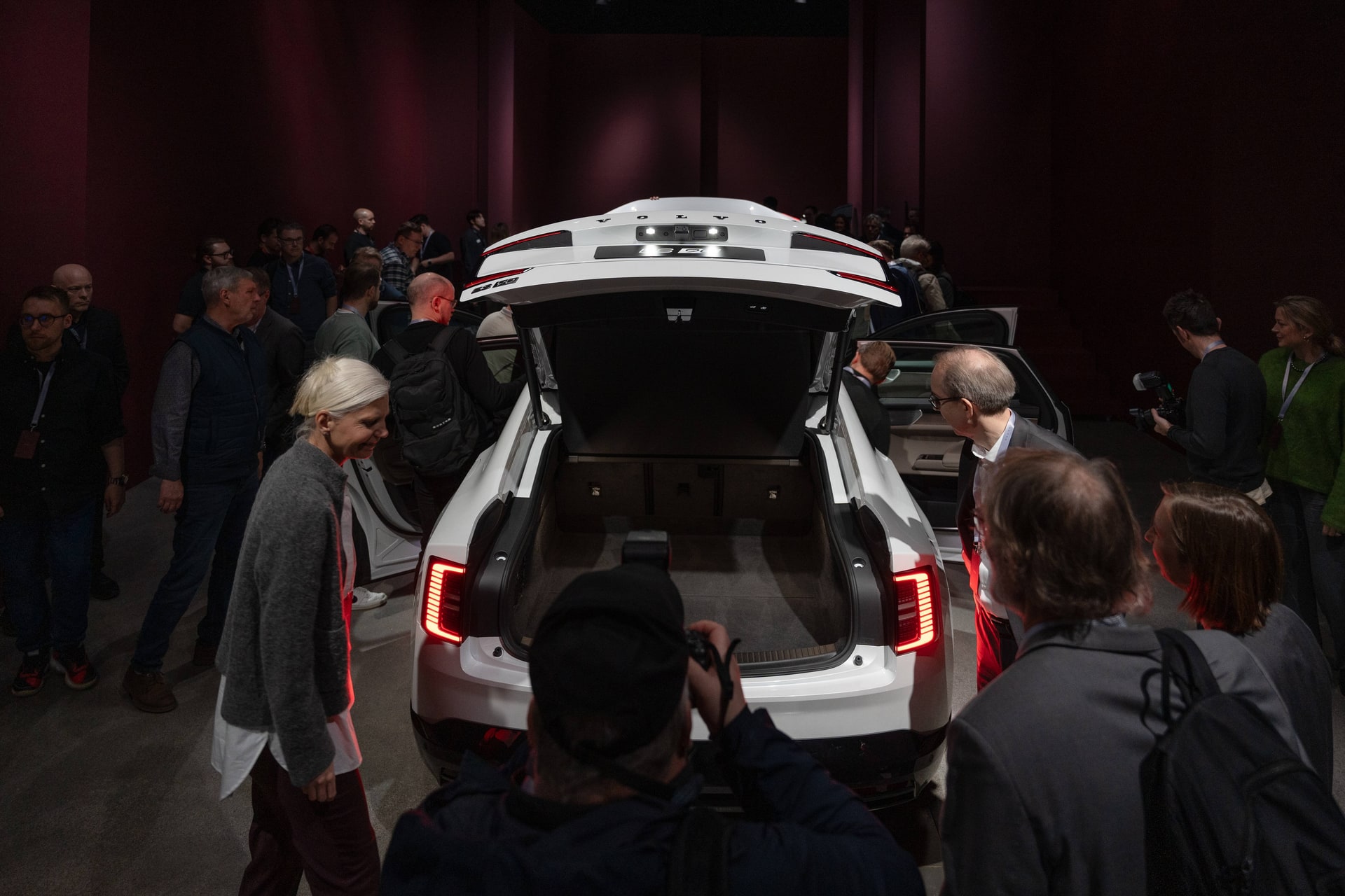 Volvo ES90